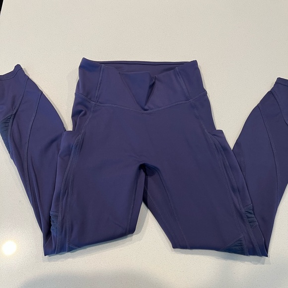 Cute fabletics leggings - Picture 2 of 3